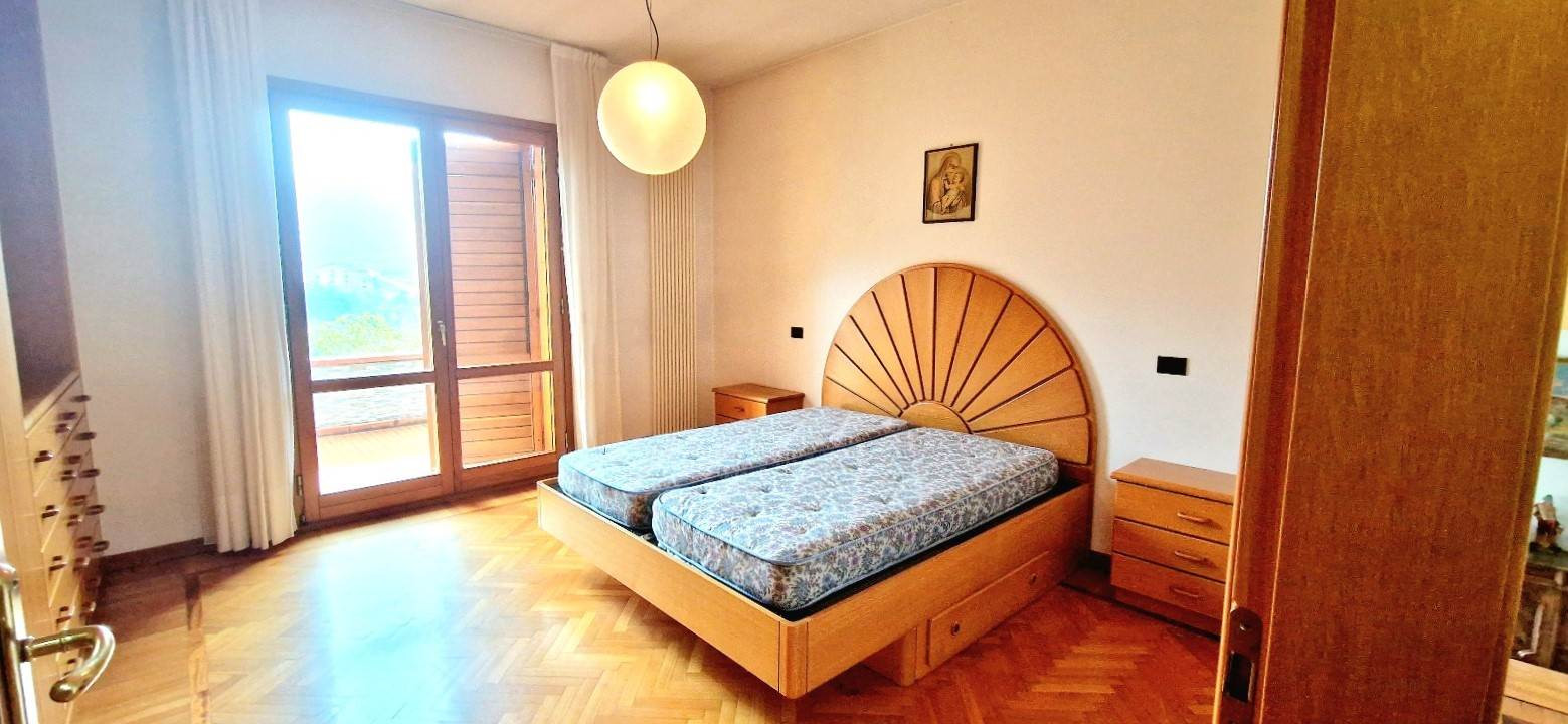 gallery gallery-image