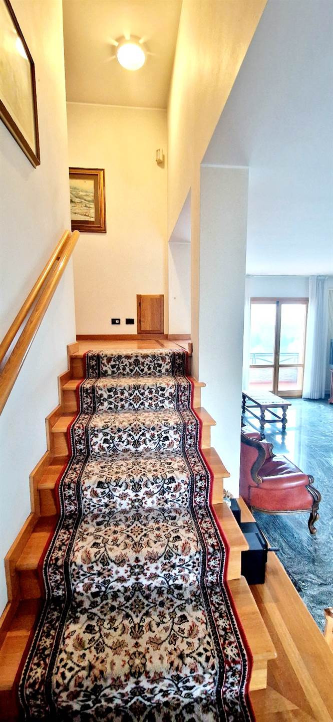 gallery gallery-image