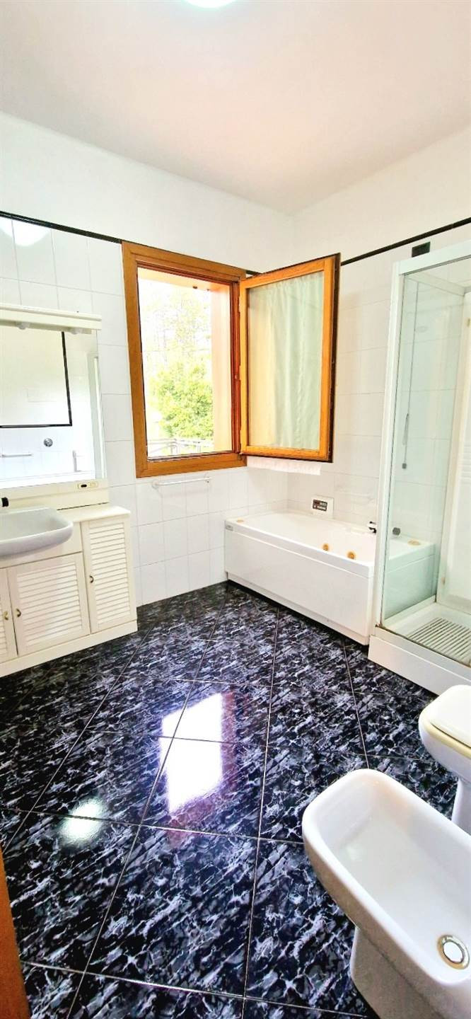gallery gallery-image