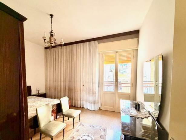 gallery gallery-image