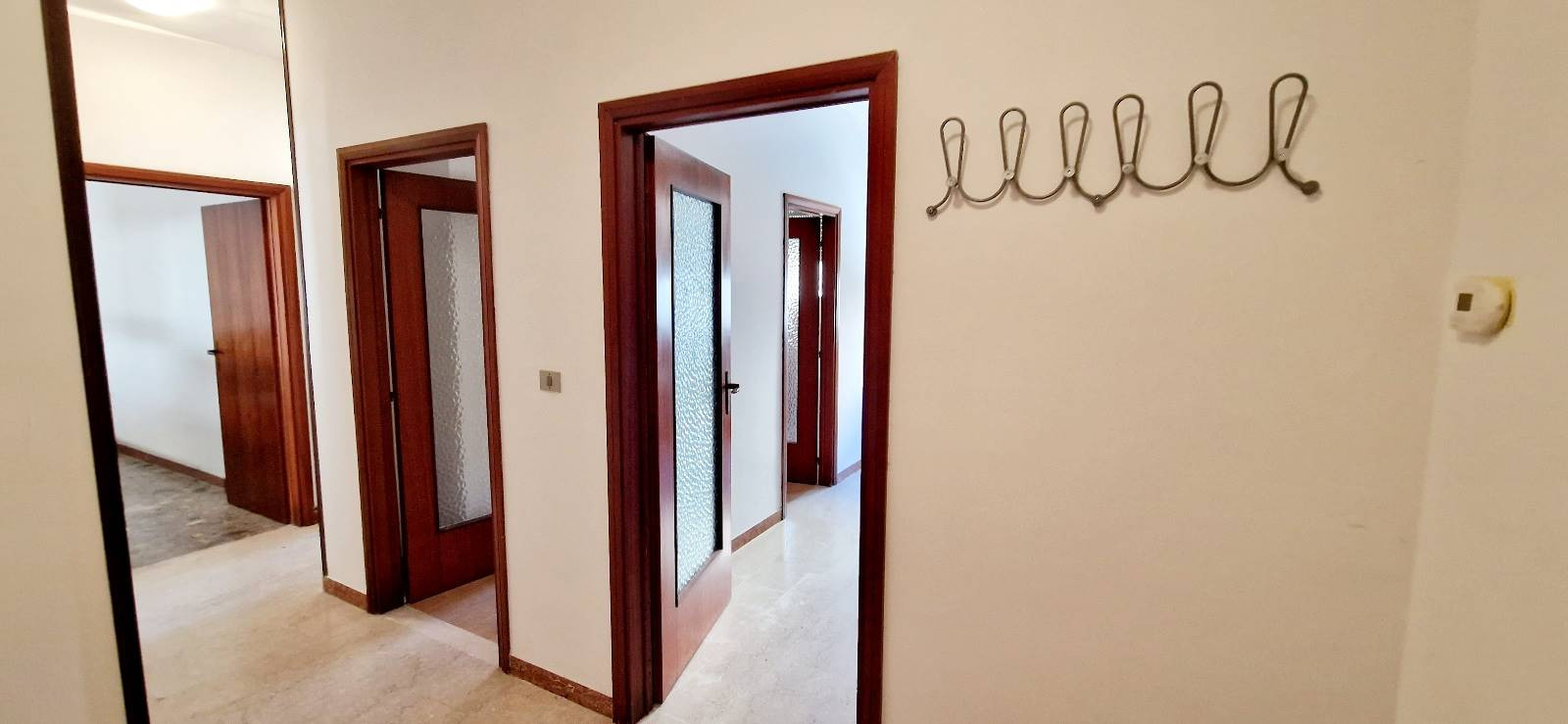 gallery gallery-image