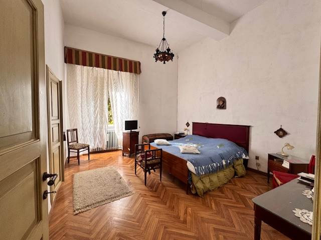 gallery gallery-image