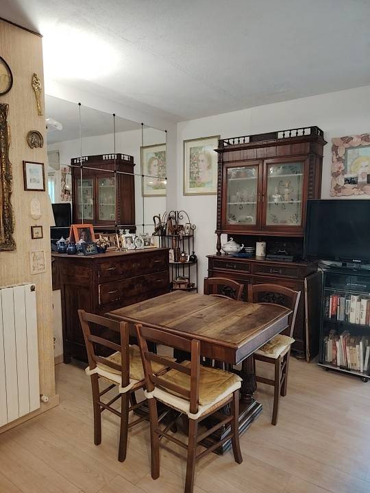 gallery gallery-image