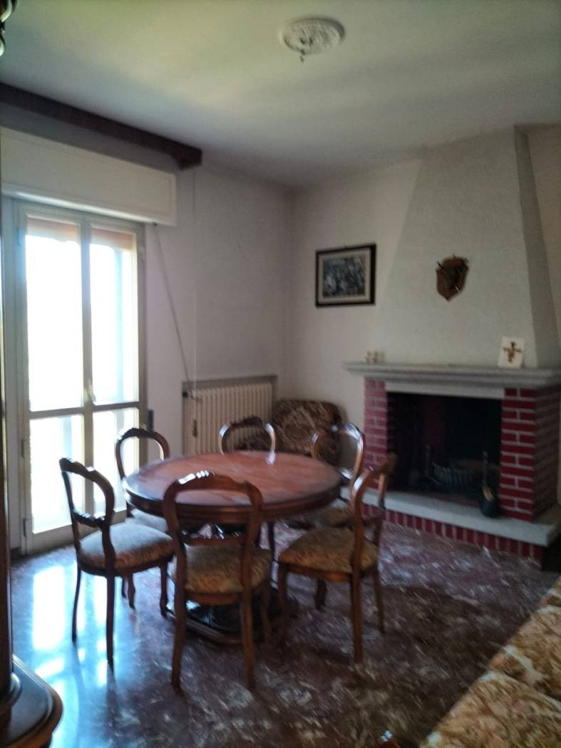 gallery gallery-image