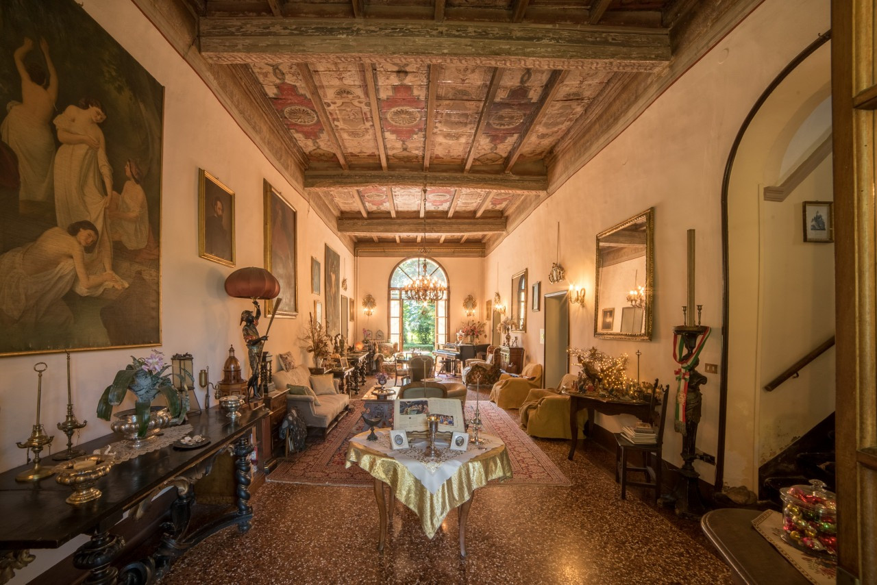 gallery gallery-image