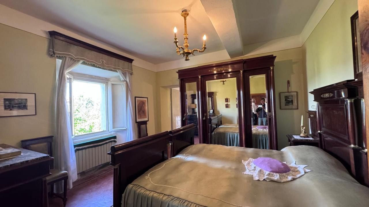 gallery gallery-image