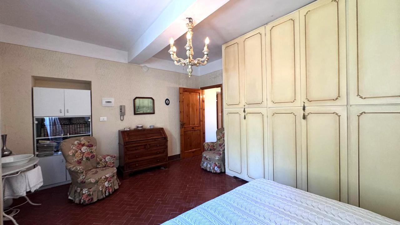 gallery gallery-image