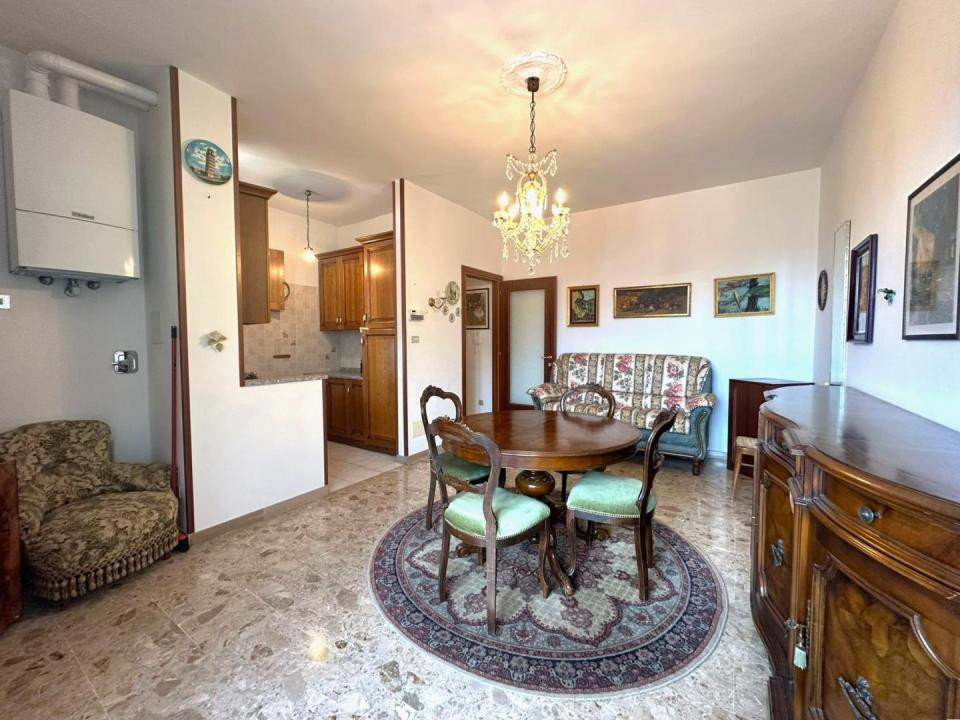 gallery gallery-image