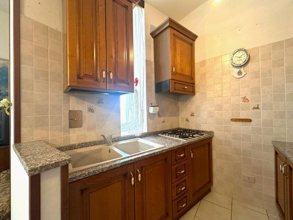 gallery gallery-image