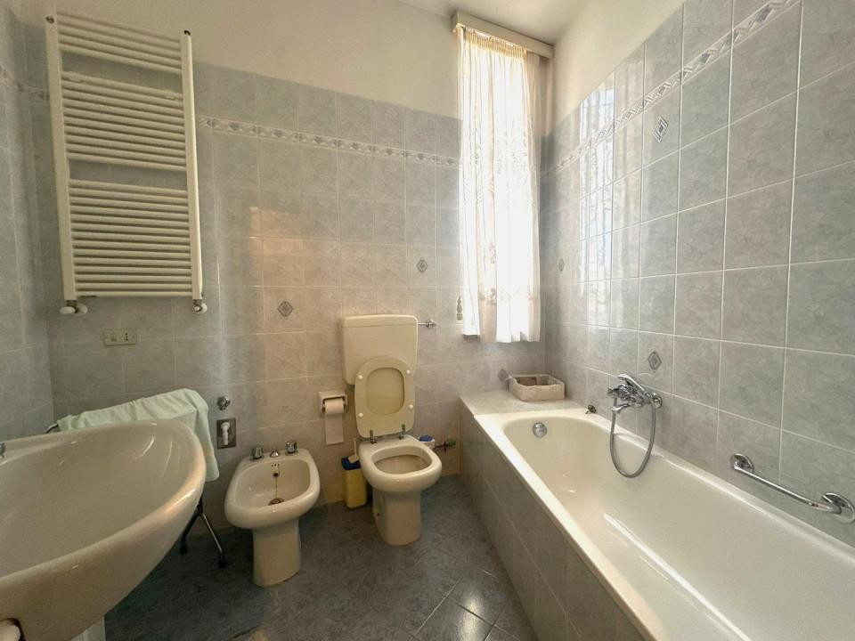 gallery gallery-image