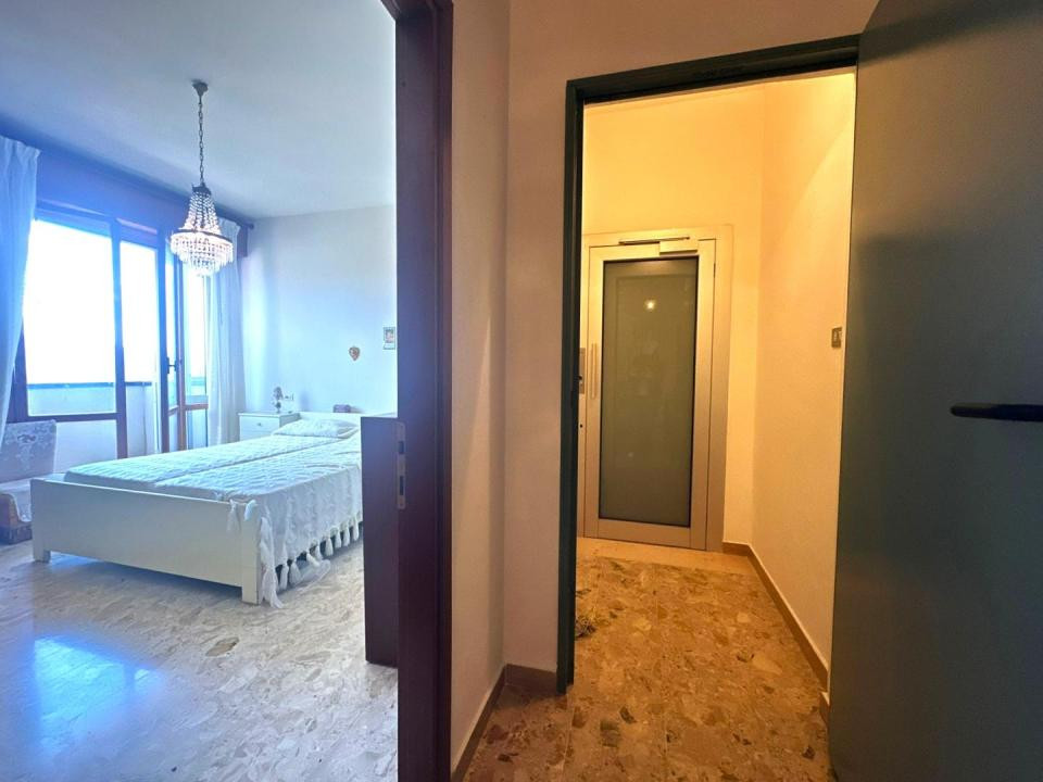 gallery gallery-image