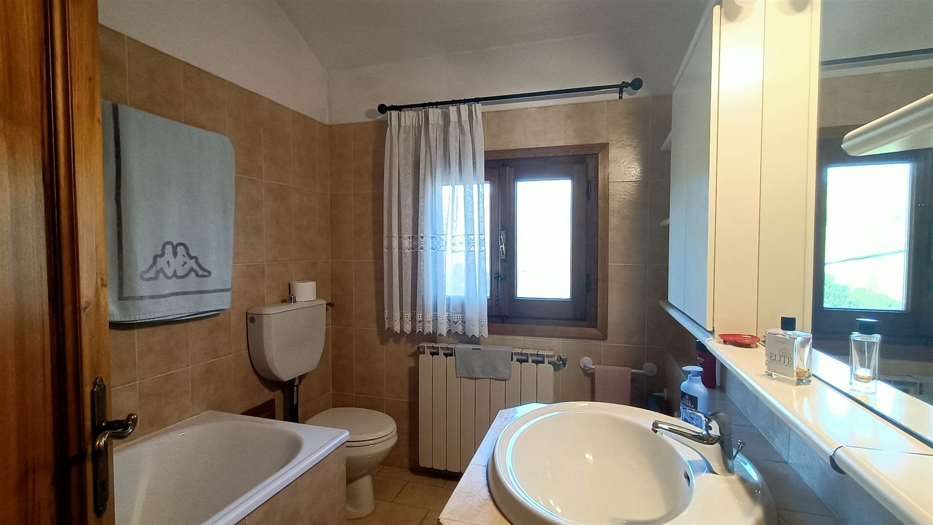 gallery gallery-image