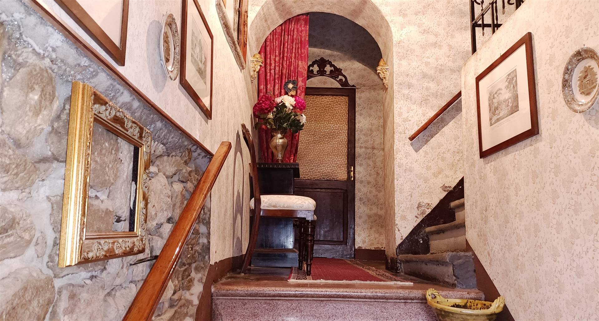 gallery gallery-image