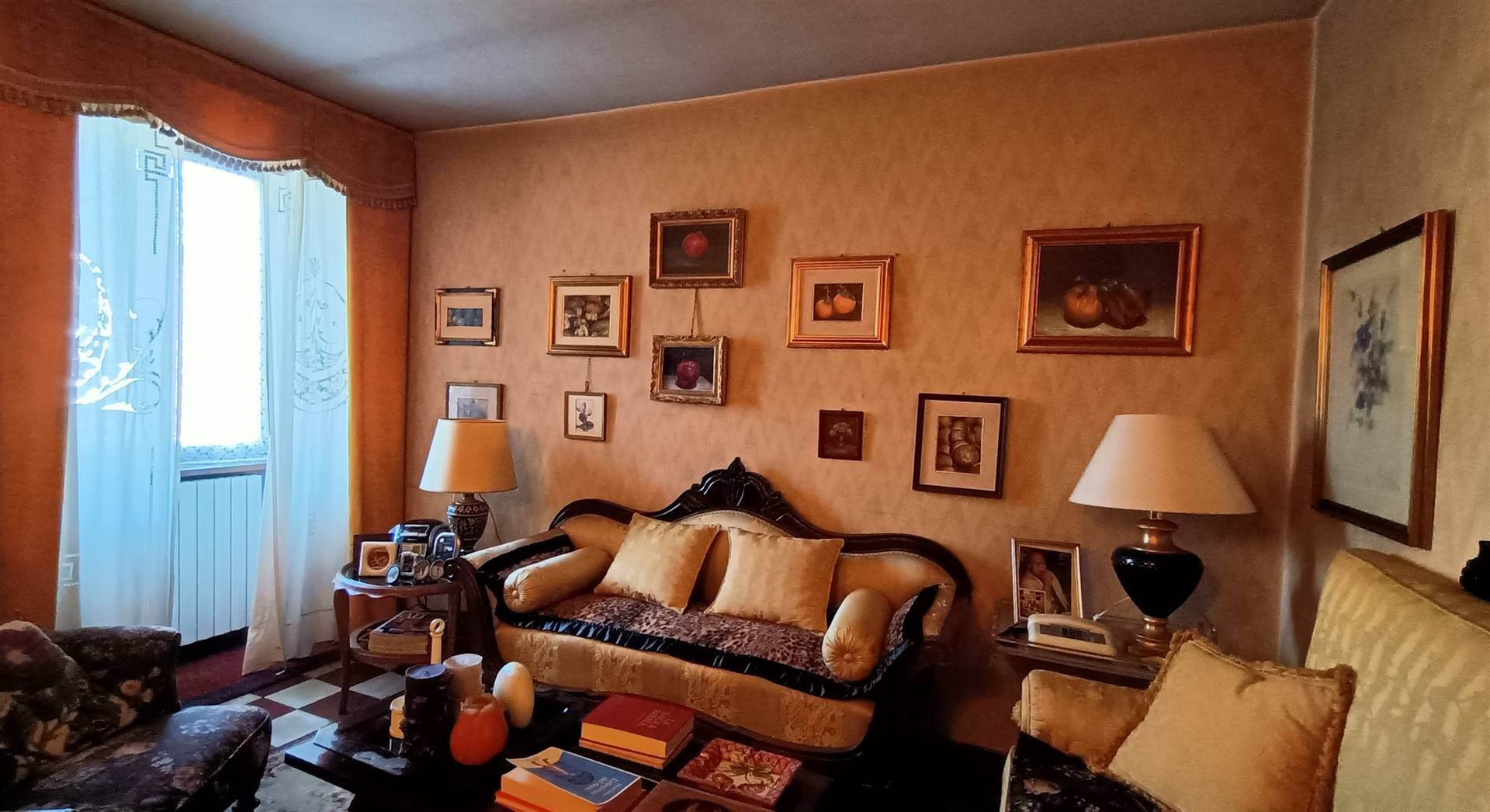 gallery gallery-image