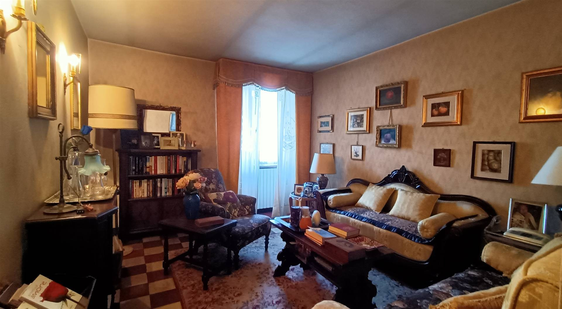 gallery gallery-image