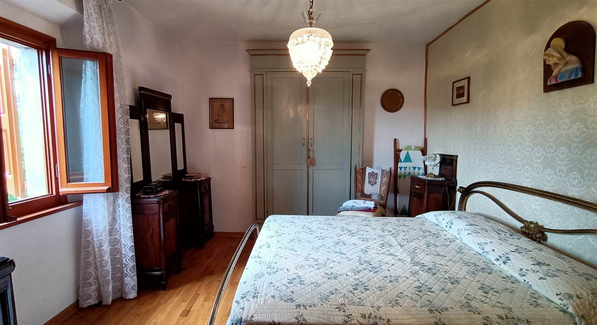 gallery gallery-image