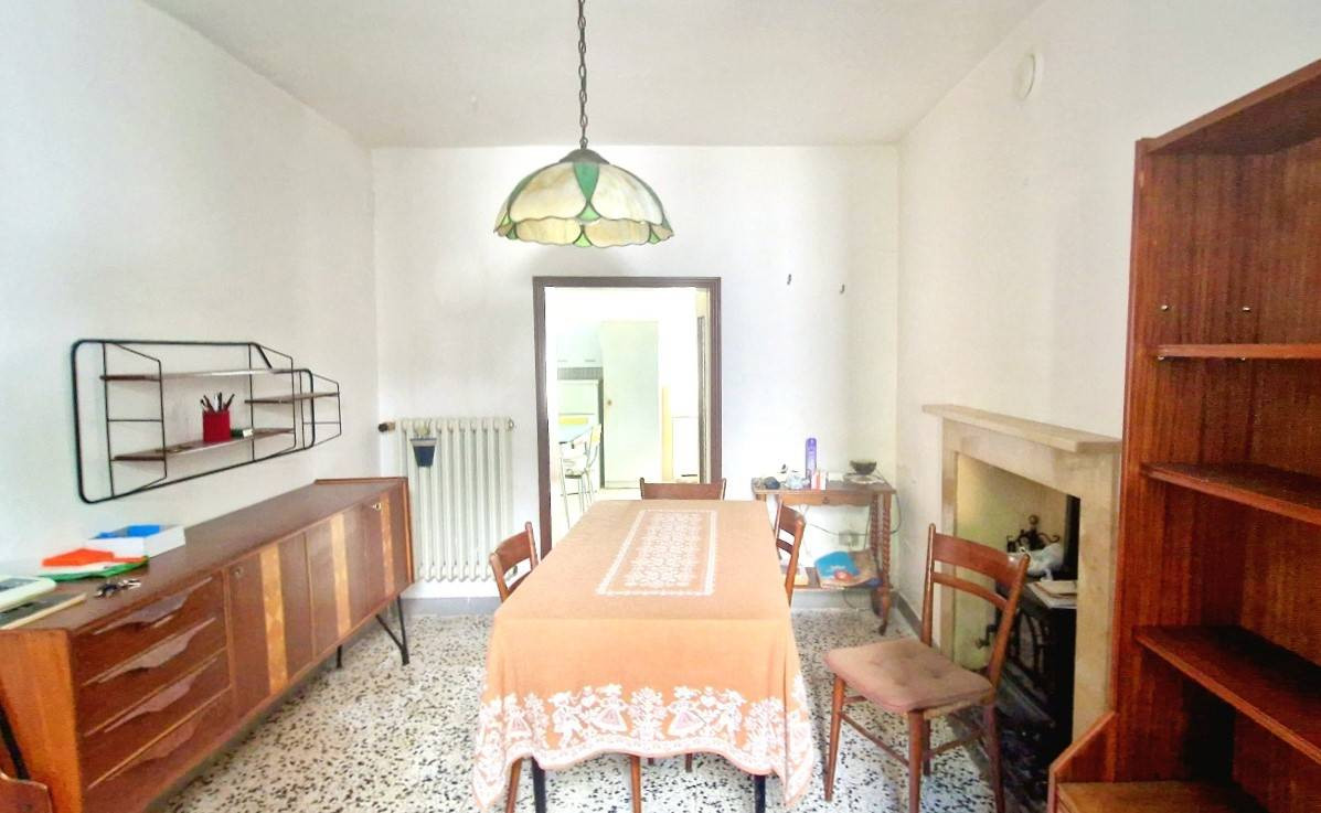 gallery gallery-image