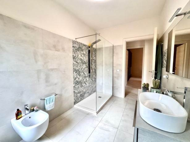 gallery gallery-image