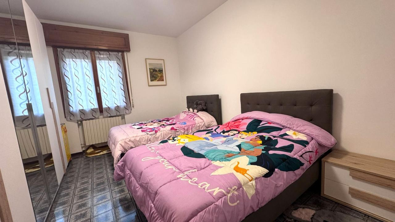 gallery gallery-image