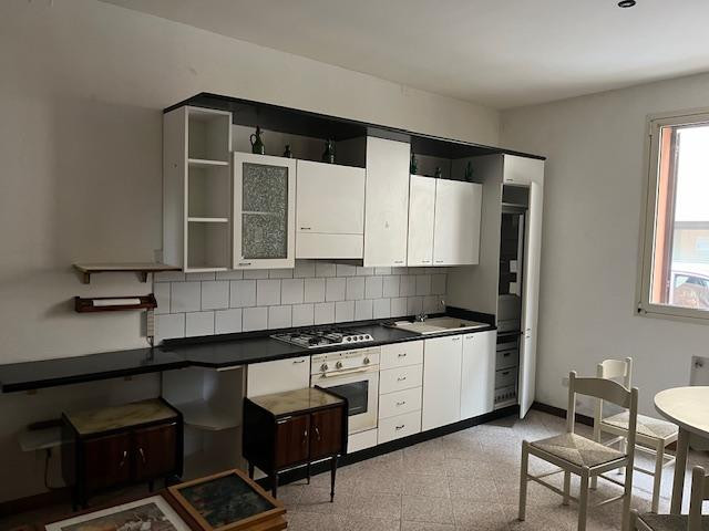 gallery gallery-image