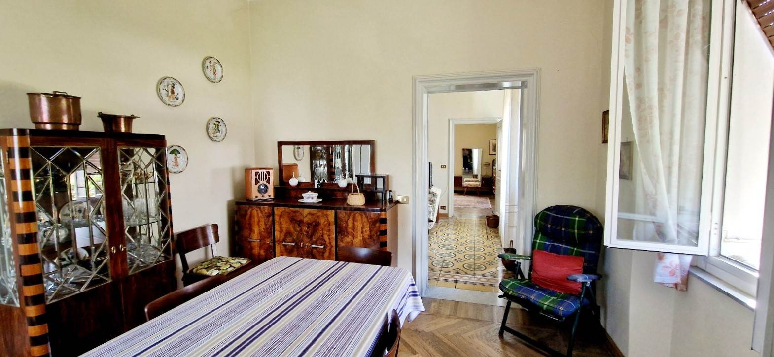 gallery gallery-image