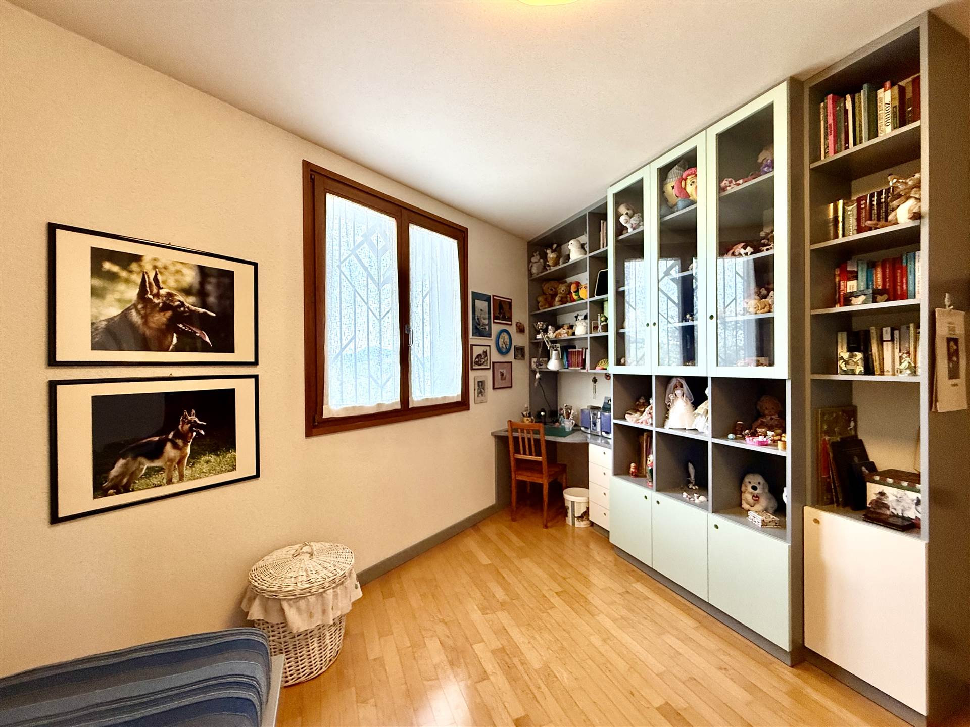gallery gallery-image