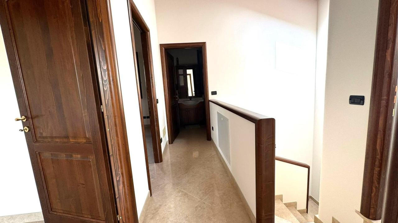 gallery gallery-image