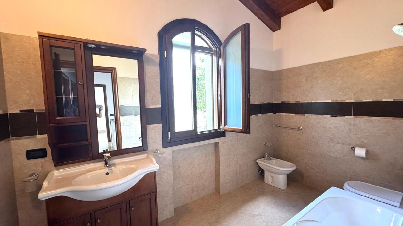gallery gallery-image