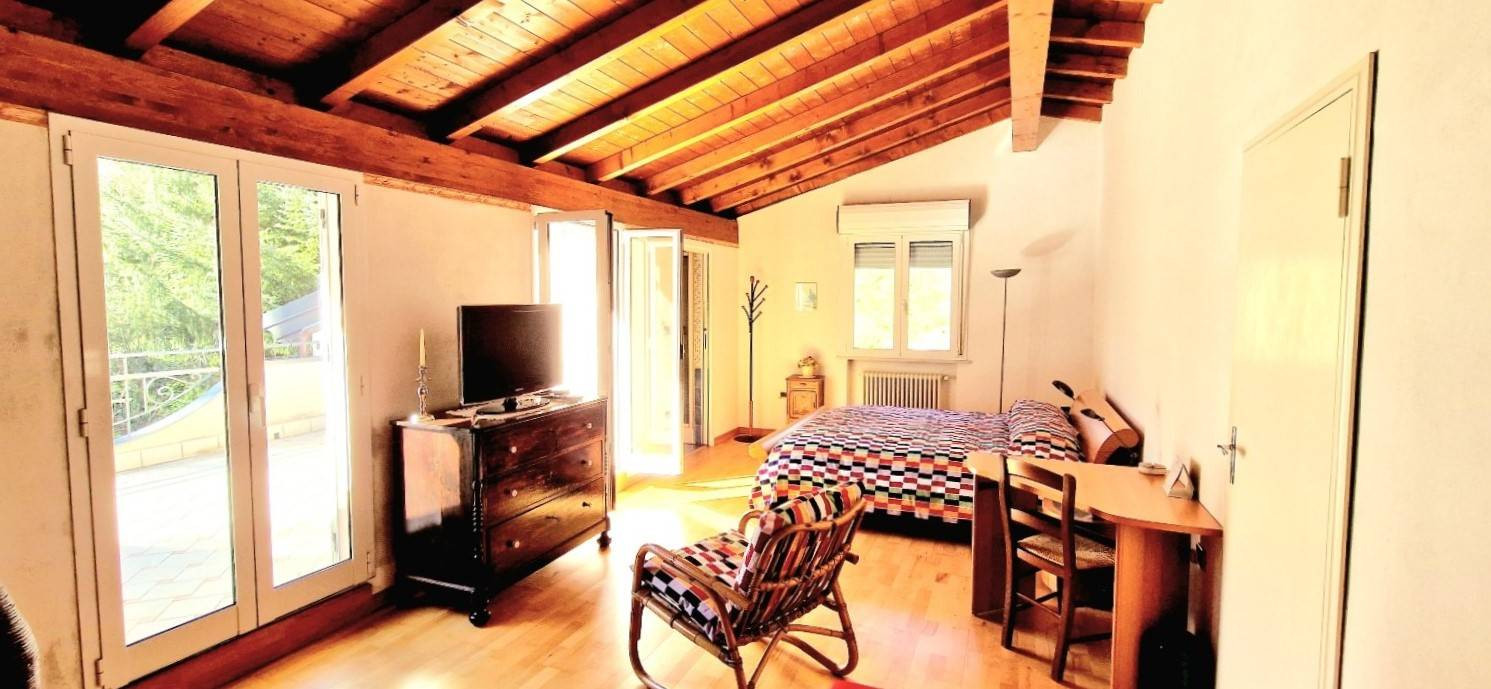 gallery gallery-image