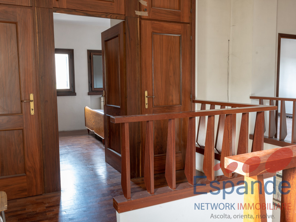 gallery gallery-image