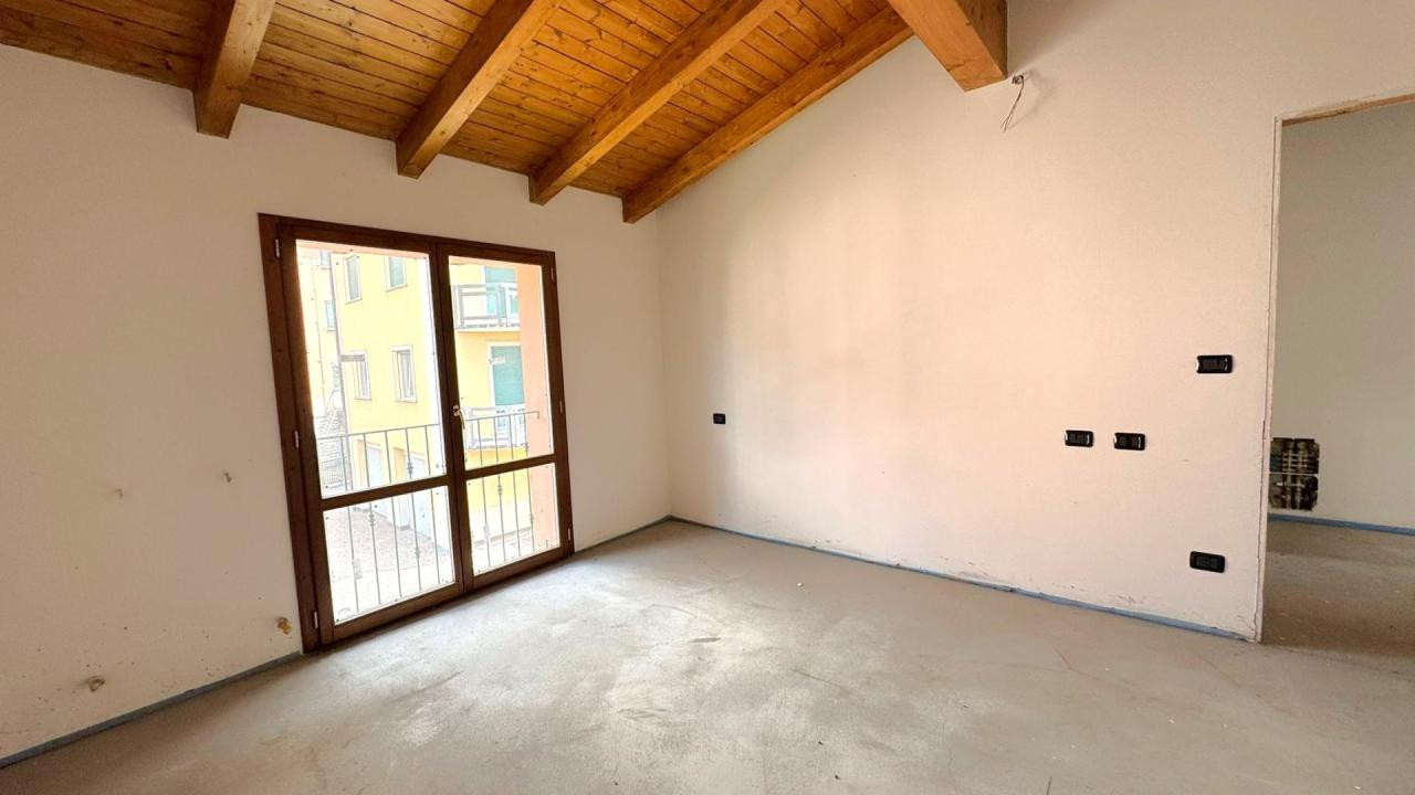 gallery gallery-image