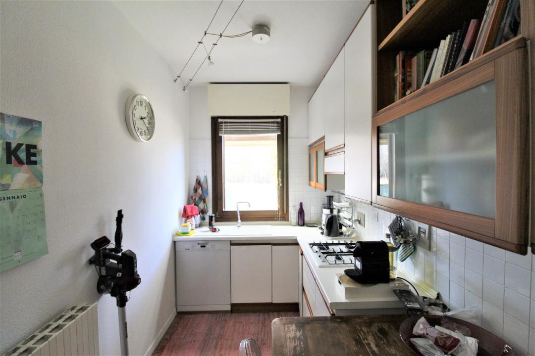 gallery gallery-image