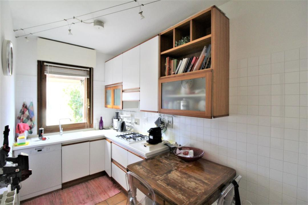 gallery gallery-image