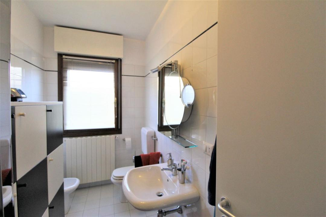 gallery gallery-image