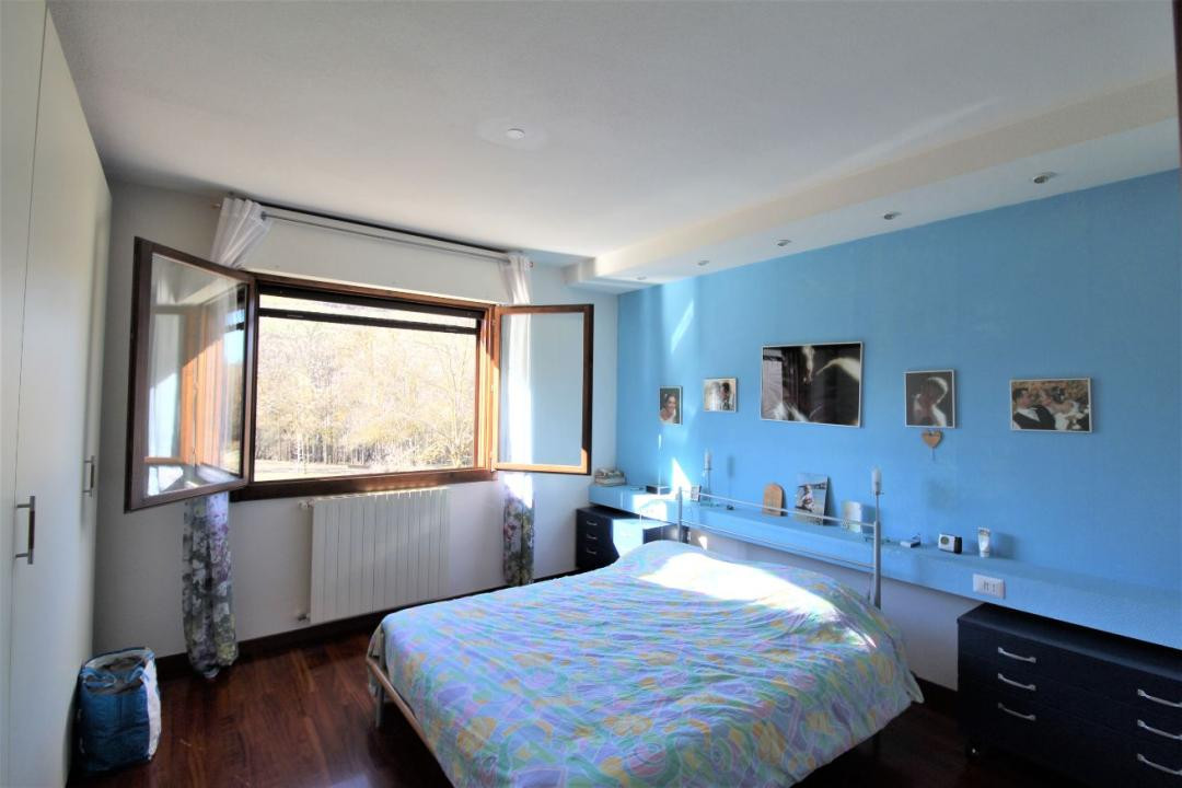 gallery gallery-image