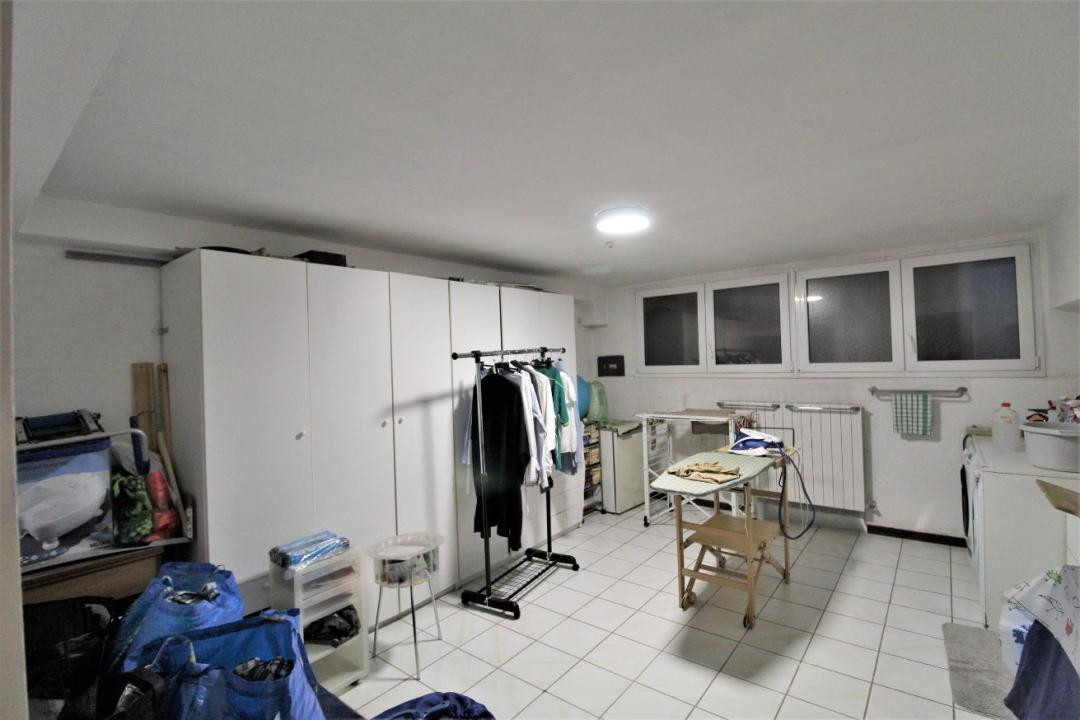 gallery gallery-image