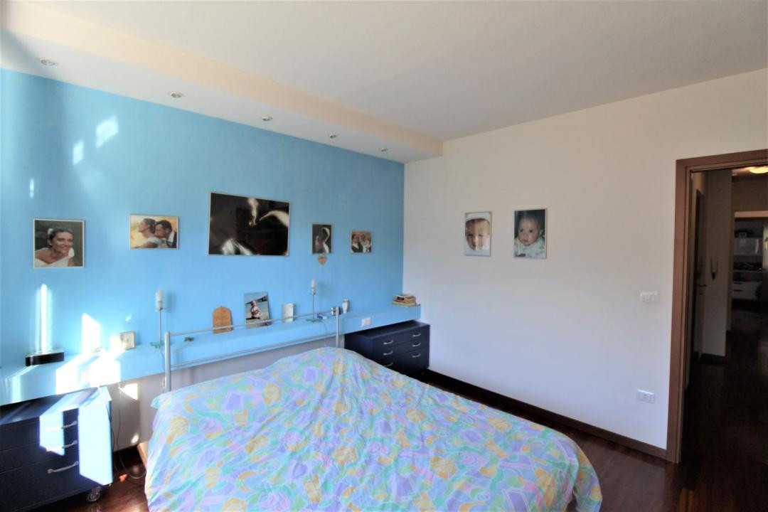 gallery gallery-image
