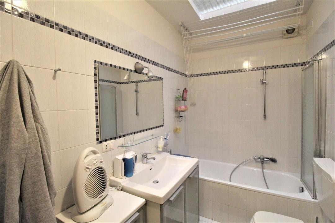 gallery gallery-image