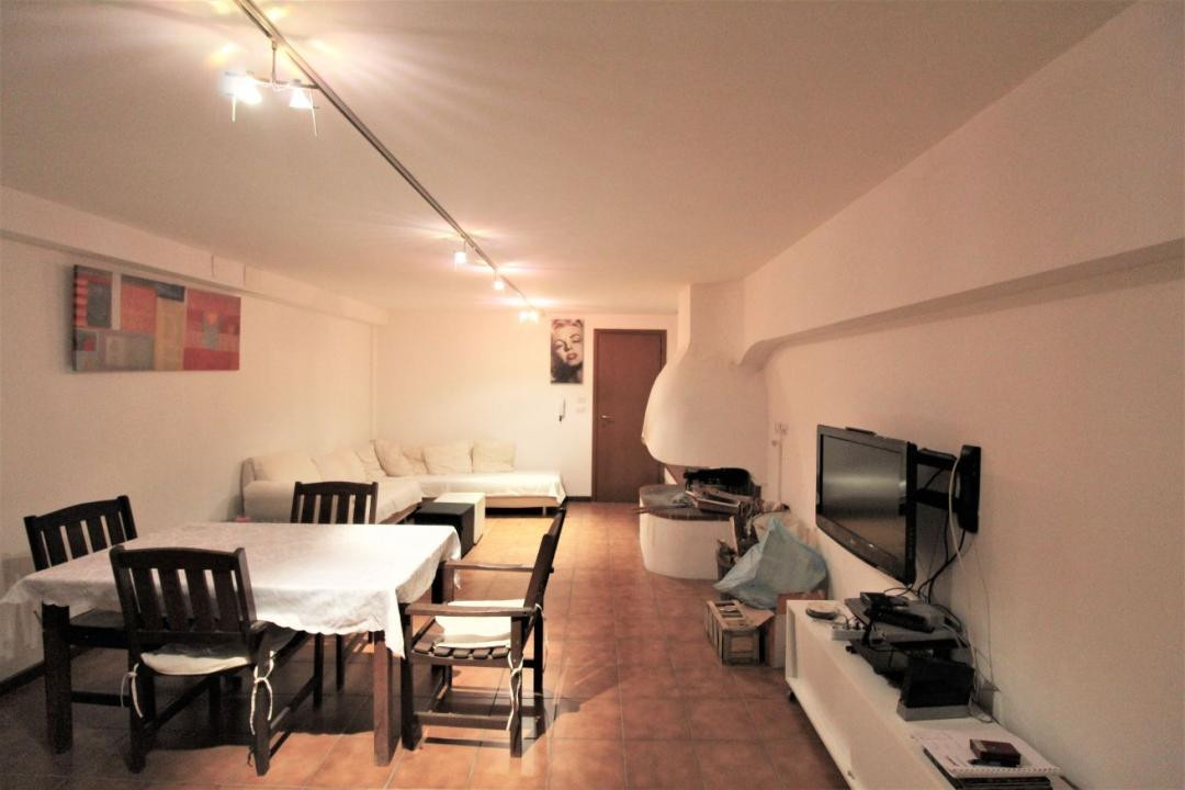 gallery gallery-image