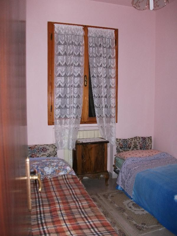 gallery gallery-image