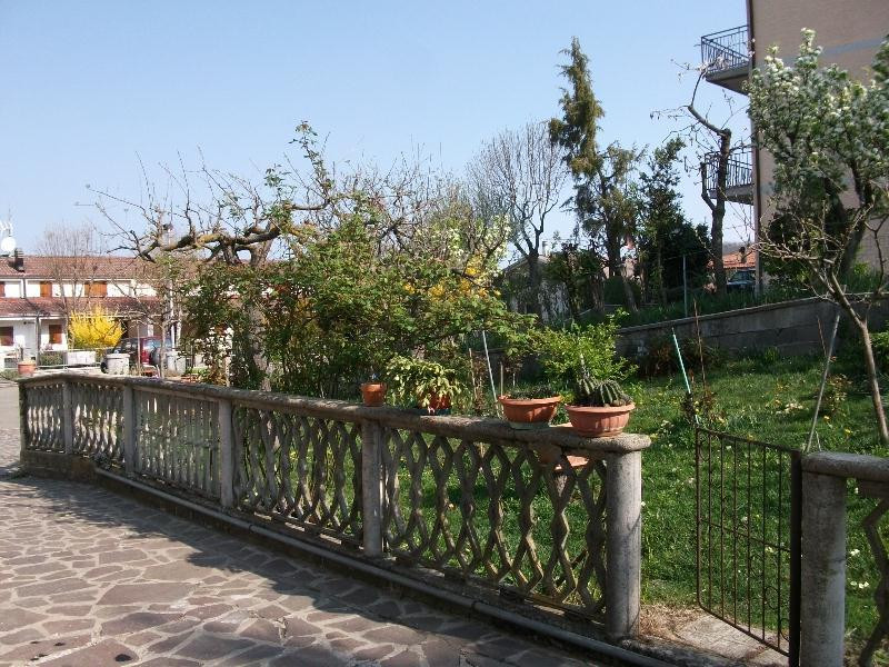 gallery gallery-image