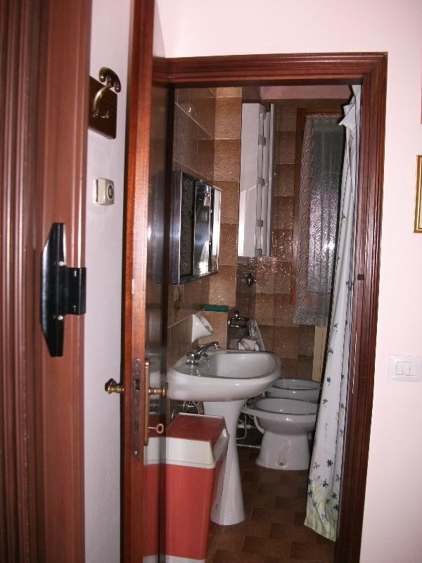 gallery gallery-image