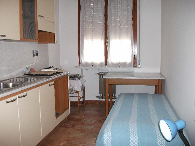 gallery gallery-image