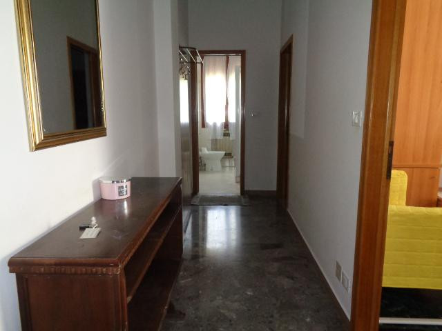 gallery gallery-image